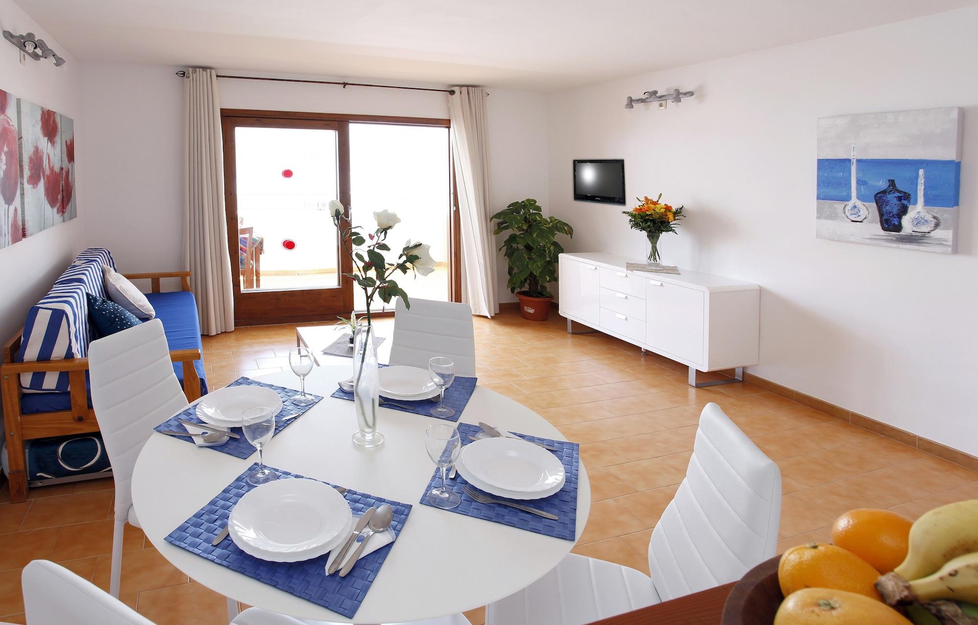 Typic Sandic Apartments Es Cana المظهر الخارجي الصورة